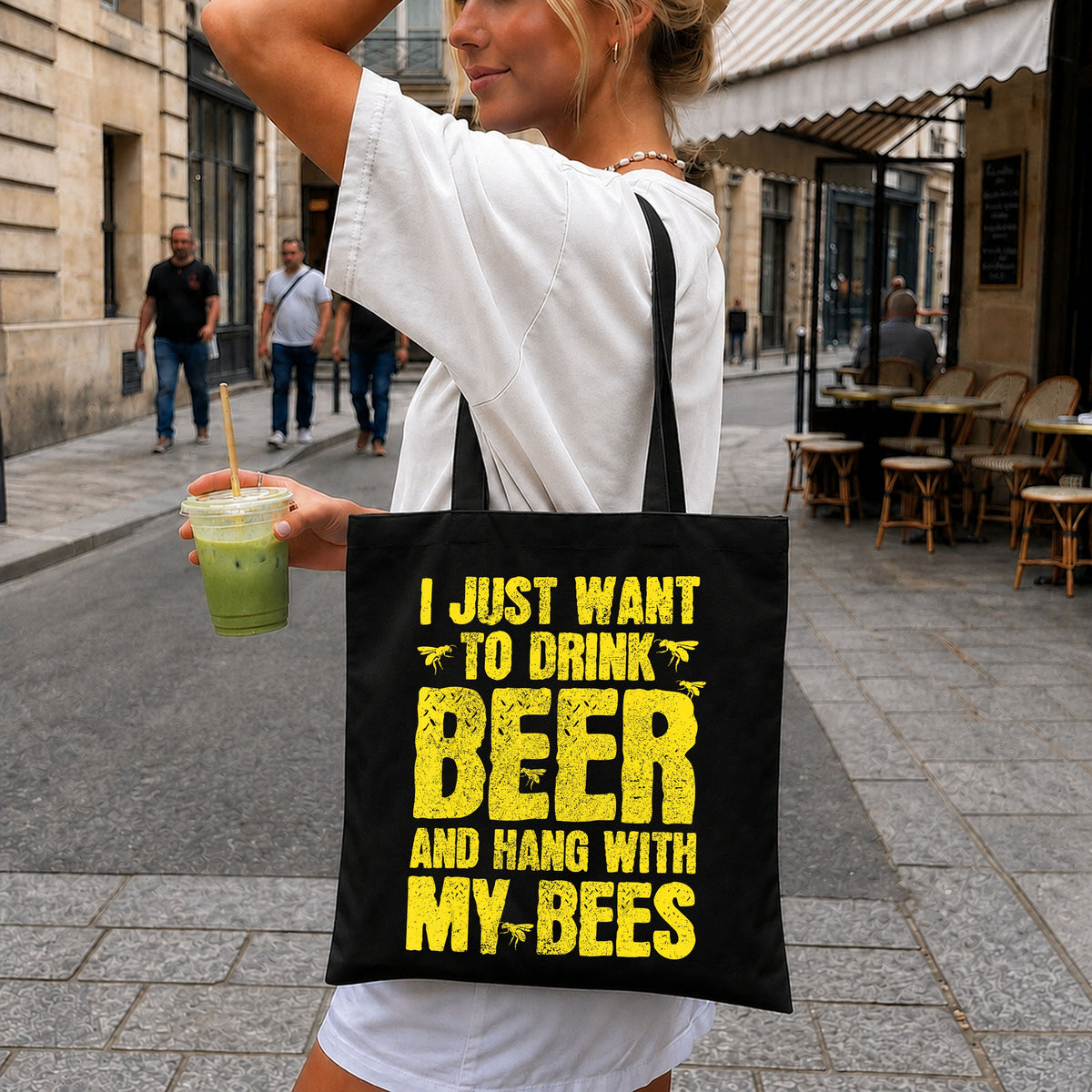 I Just Want To Drink Beer And Hang With My Bees PNG